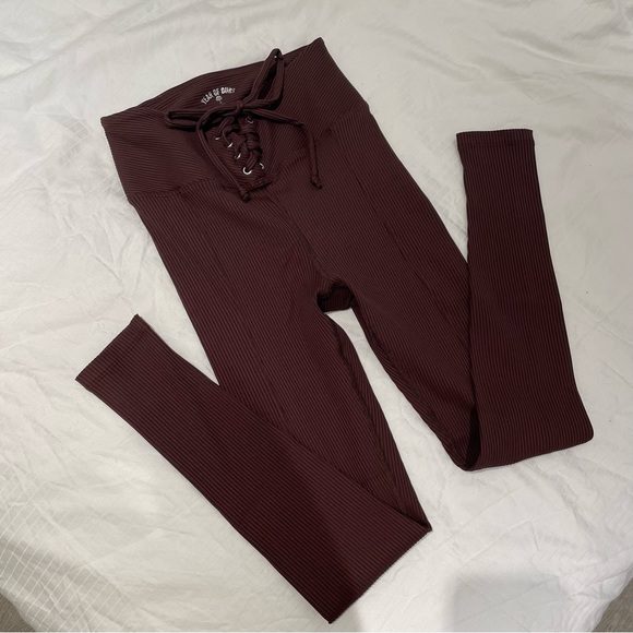 Year Of Ours
RIBBED FOOTBALL LEGGING - Picture 5 of 9